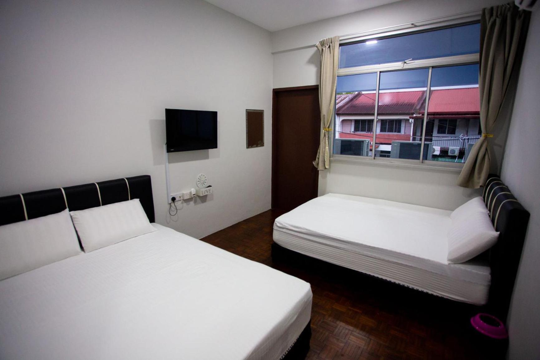 Hom2Rex Kuching Homestay Taman Timberland Buitenkant foto